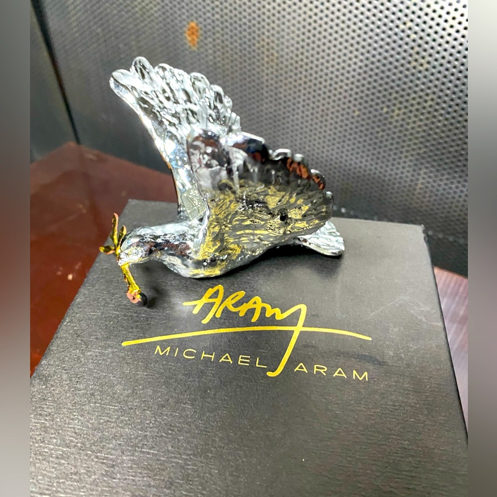 🆕 Michael Aram Dove Peace Ornament Retired